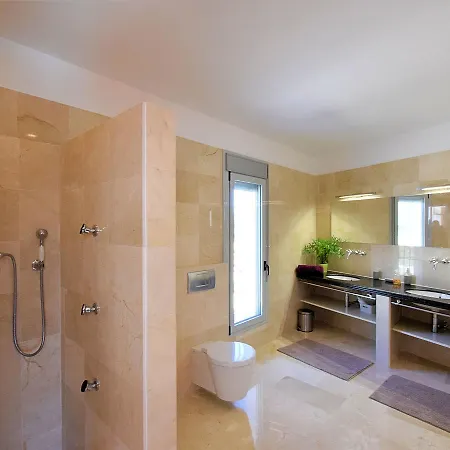 Luxurious Villa With Private Pool In Monda Villa *