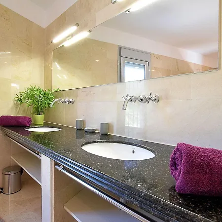 Villa Luxurious Villa With Private Pool In Monda *