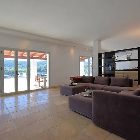 Luxurious Villa With Private Pool In Monda Villa Monda