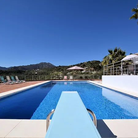 Villa Luxurious Villa With Private Pool In Monda